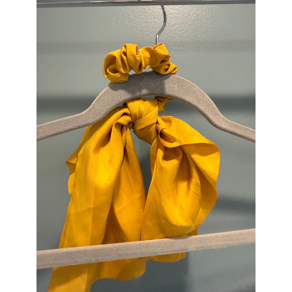 Anthropologie Mustard Yellow Bow Scrunchie Hair Tie Ribbon Scarf Accessory - Picture 2 of 3